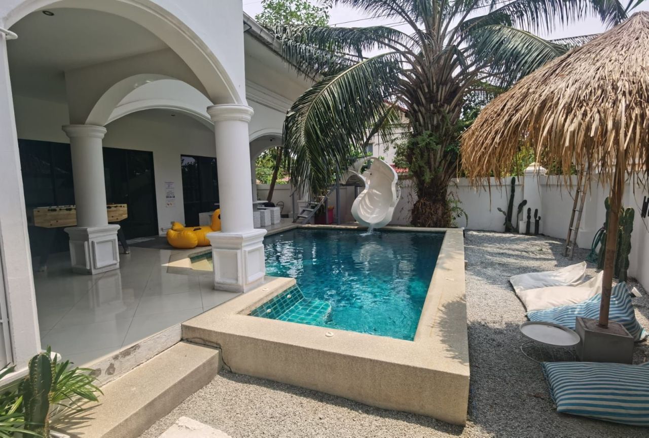 Villa in Pattaya, Thailand, 285 m² - picture 2