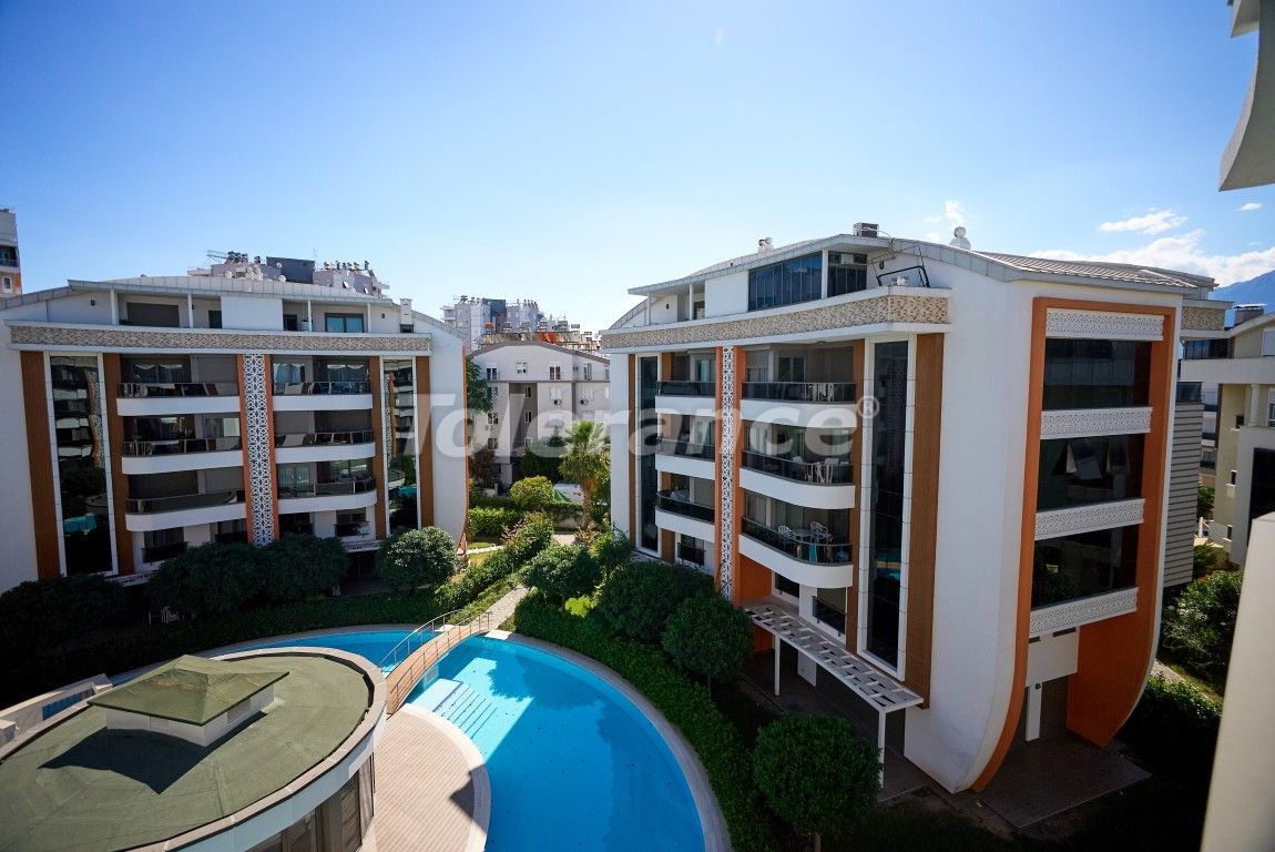 Apartment in Antalya, Turkey, 275 m² - picture 4