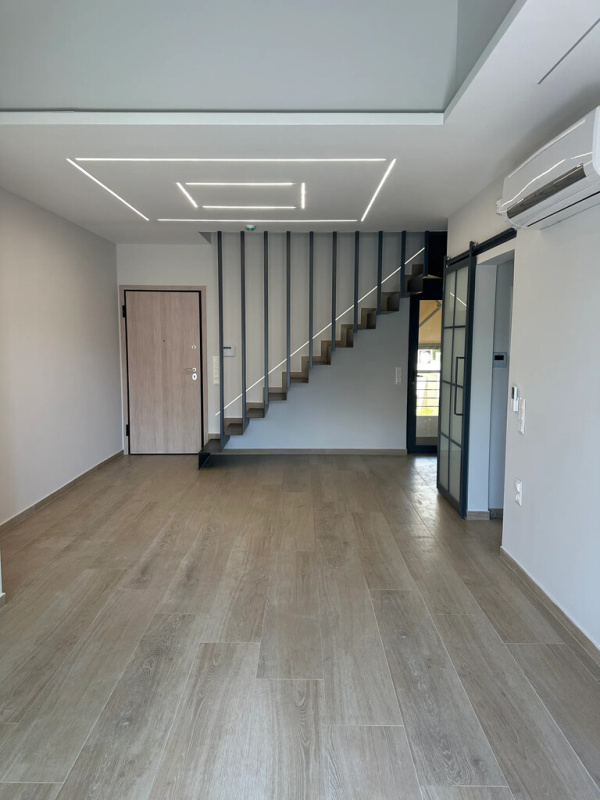 Casa adosada en Atenas, Grecia, 121 m² - imagen 1