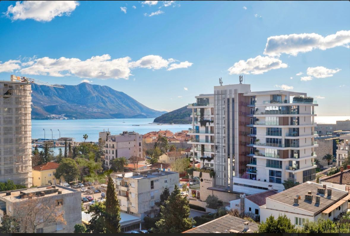 Appartement à Budva, Monténégro, 149 m² - image 2