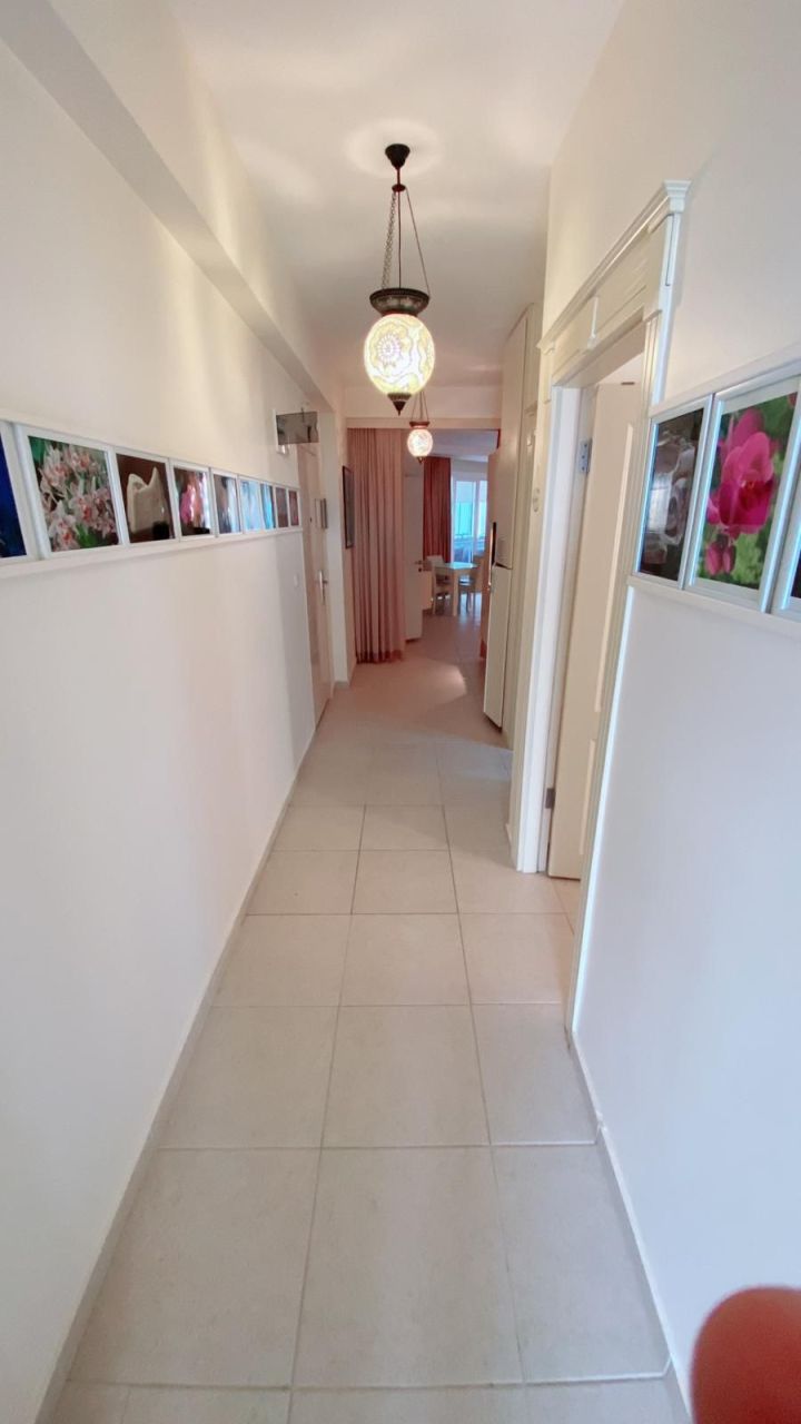 Flat in Mersin, Turkey, 165 m² - picture 14