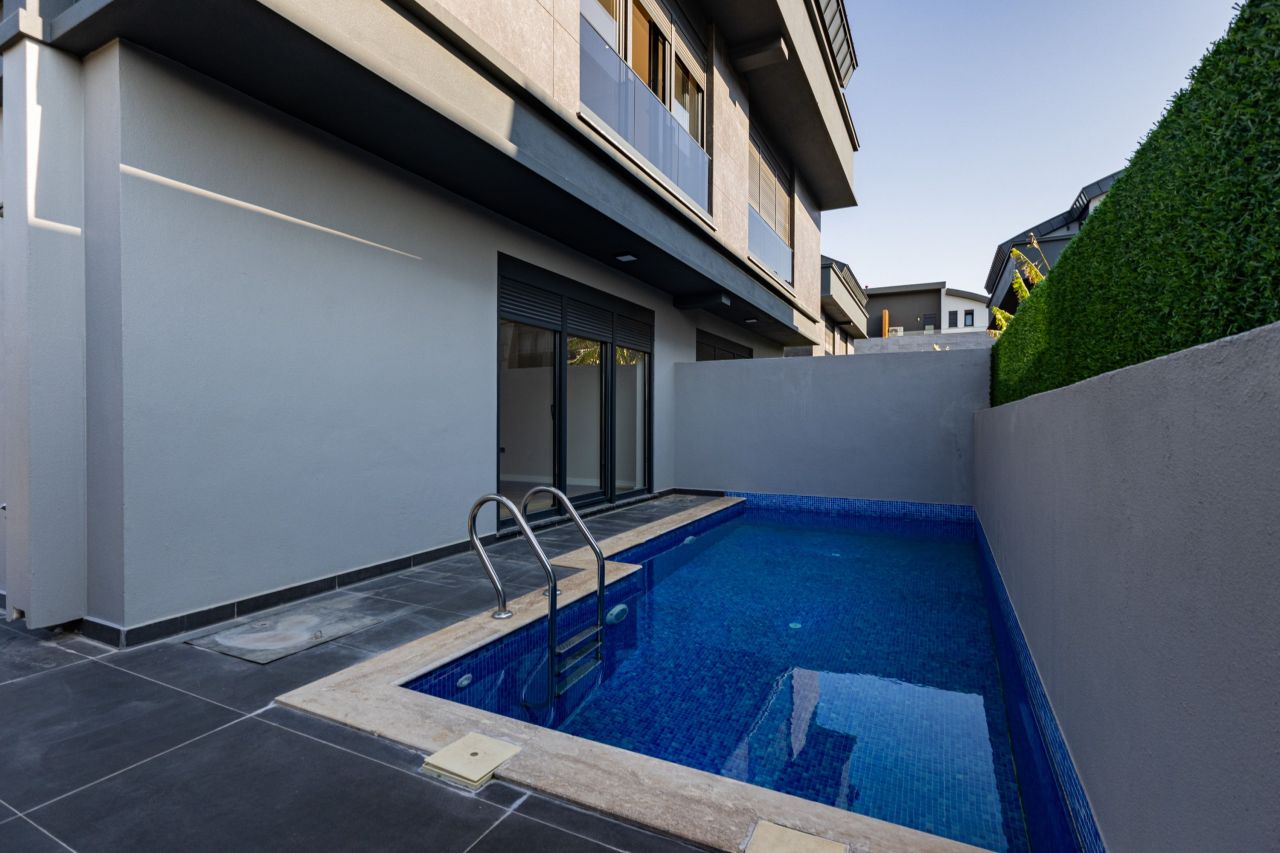 Villa à Antalya, Turquie, 240 m² - image 4