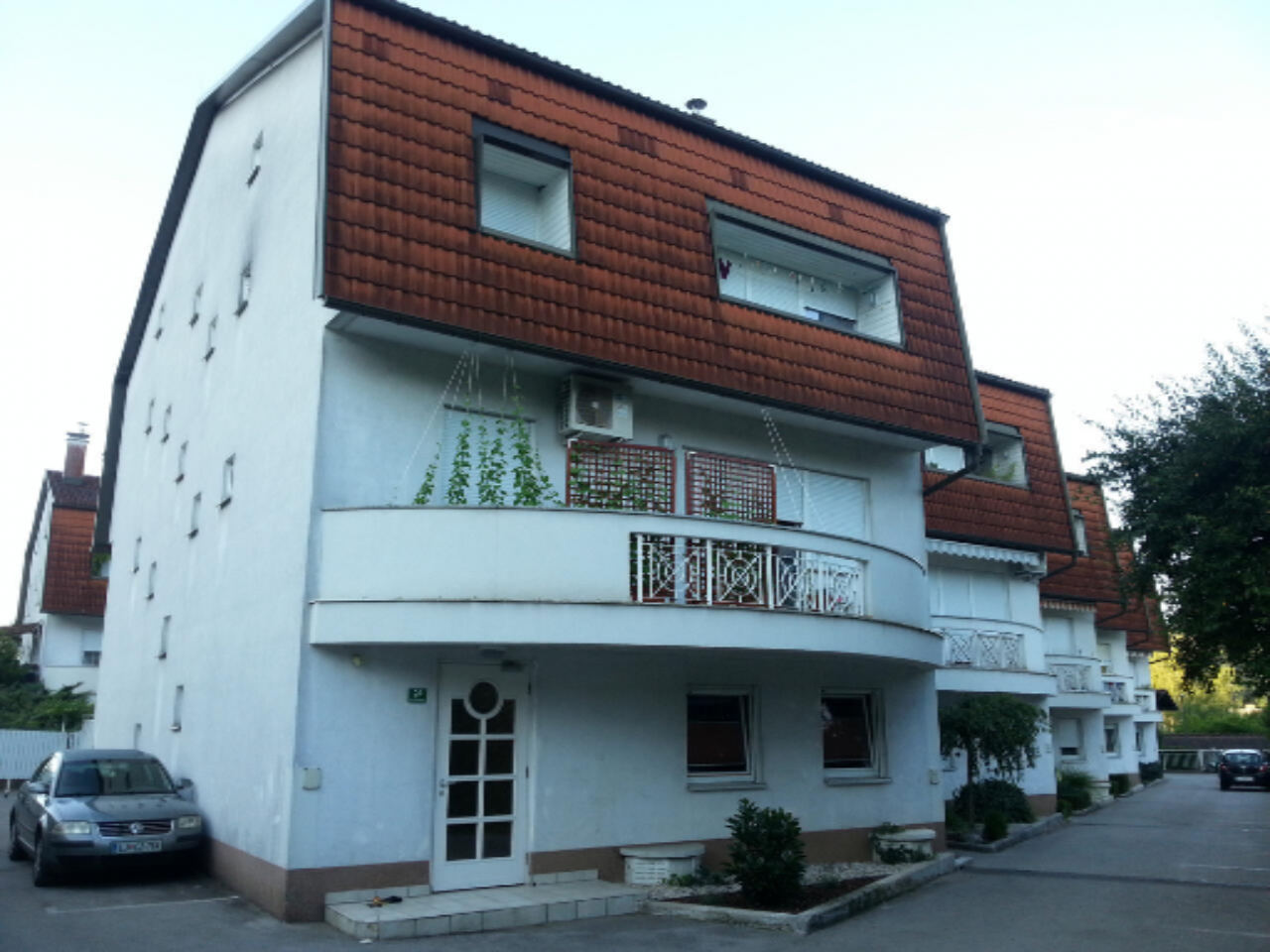 Piso en Liubliana, Eslovenia, 55 m² - imagen 1