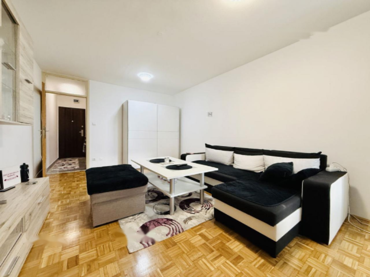 Piso en Liubliana, Eslovenia, 31 m² - imagen 1
