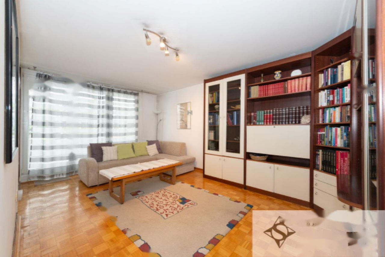 Piso en Liubliana, Eslovenia, 99 m² - imagen 1