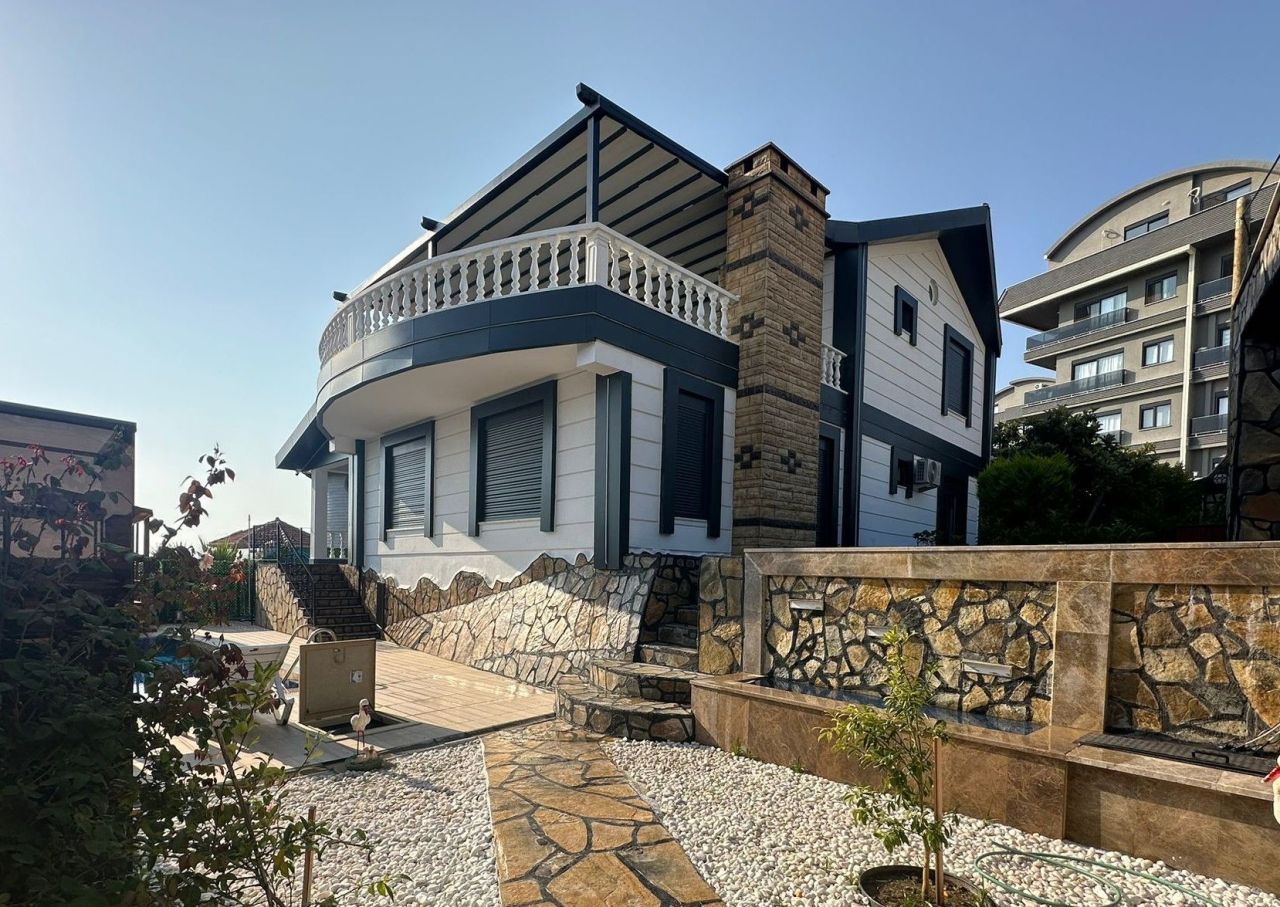 Villa en Alanya, Turquia, 250 m² - imagen 1