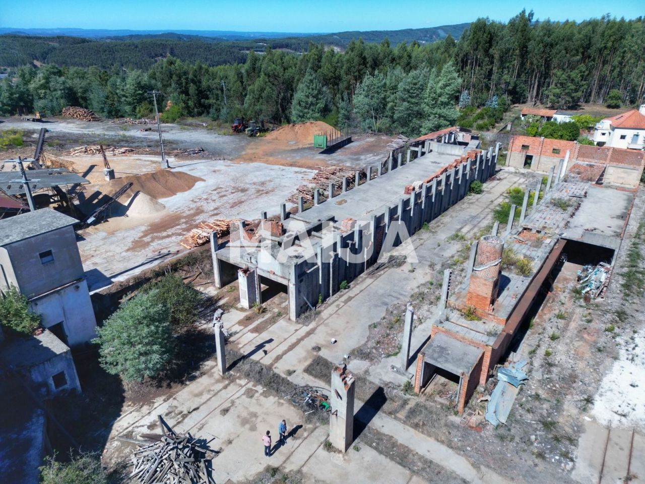 Industrial Ferreira do Zêzere, Portugal, 5 420 m² - imagen 2