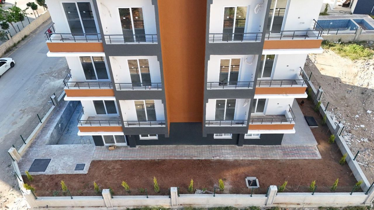 Flat in Mersin, Turkey, 60 m² - picture 4