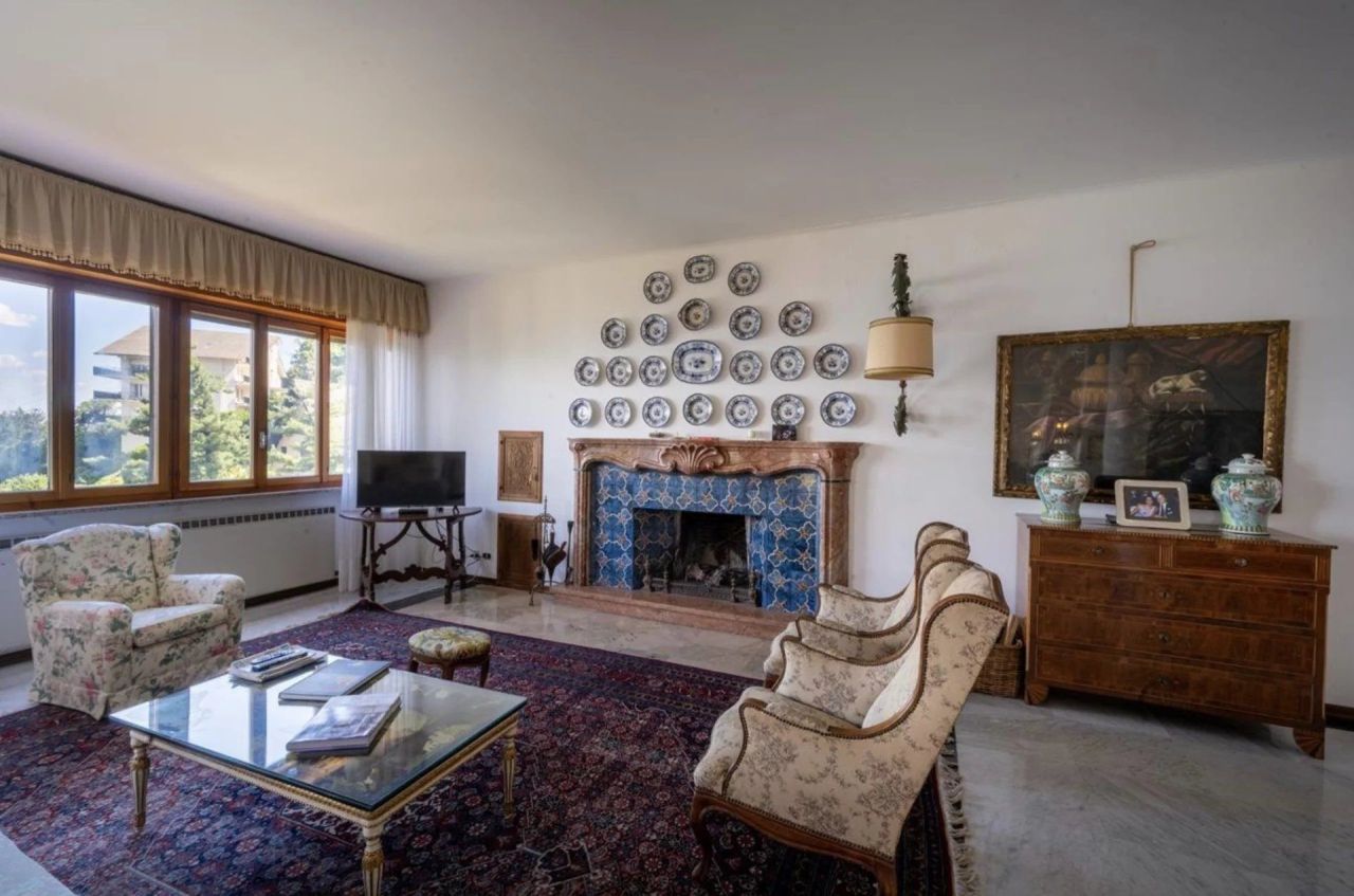 Villa a Stresa, Italia, 610 m² - foto 9