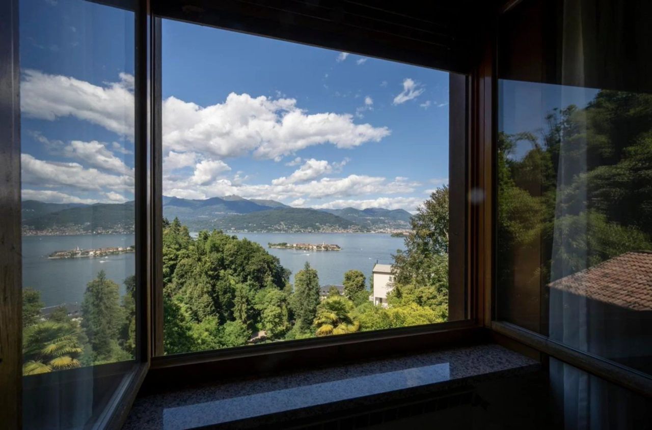 Villa a Stresa, Italia, 610 m² - foto 14