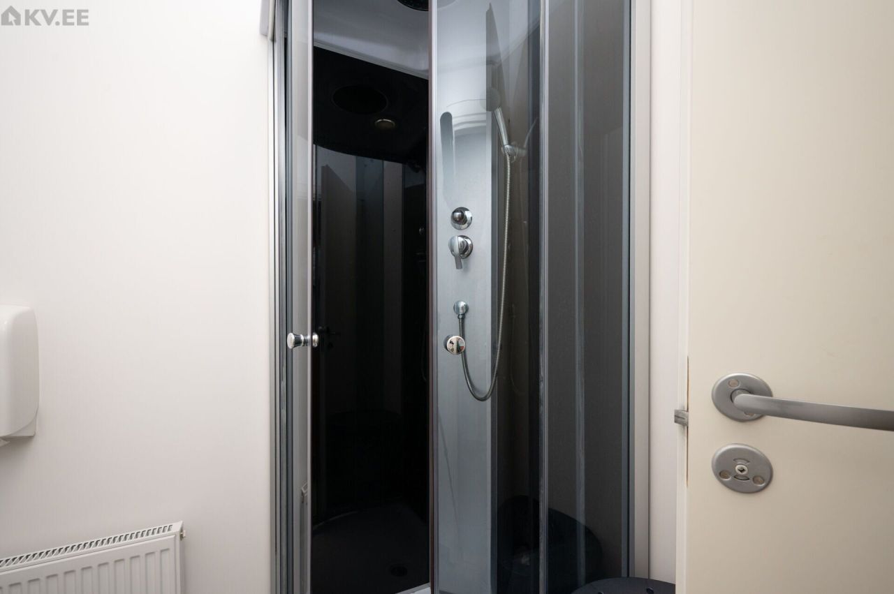 Bureau à Tallinn, Estonie, 208.4 m² - image 15