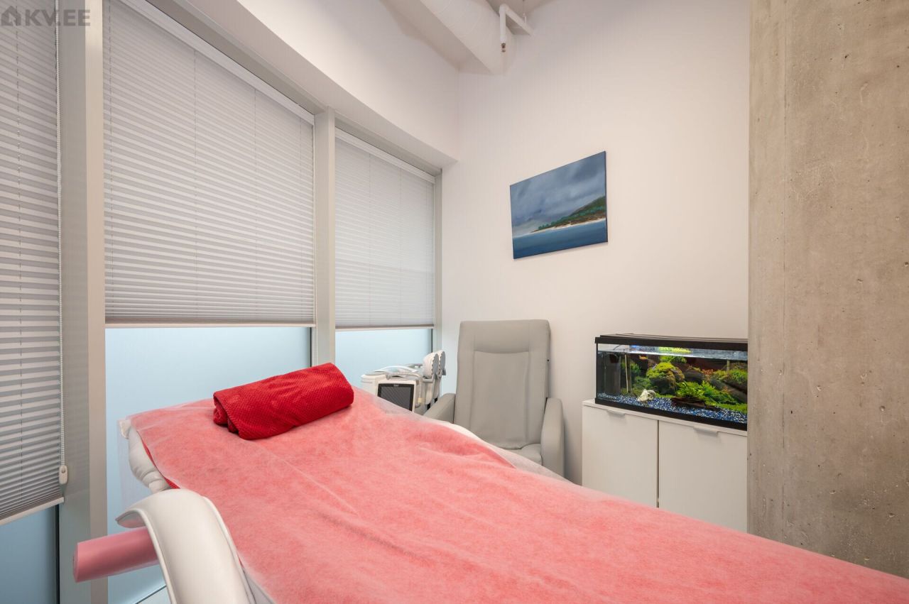 Bureau à Tallinn, Estonie, 208.4 m² - image 11