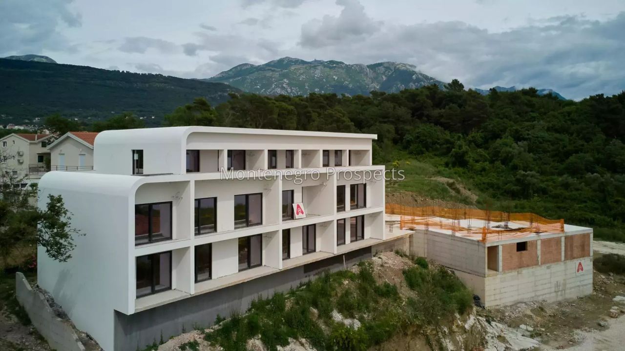 Appartamento a Tivat, Montenegro, 32 m² - foto 4