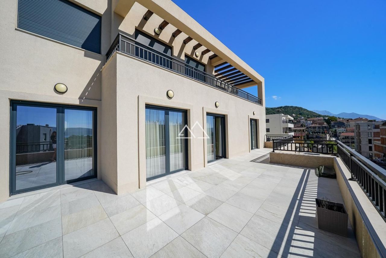 Appartamenti a Tivat, Montenegro, 164 m² - foto 3