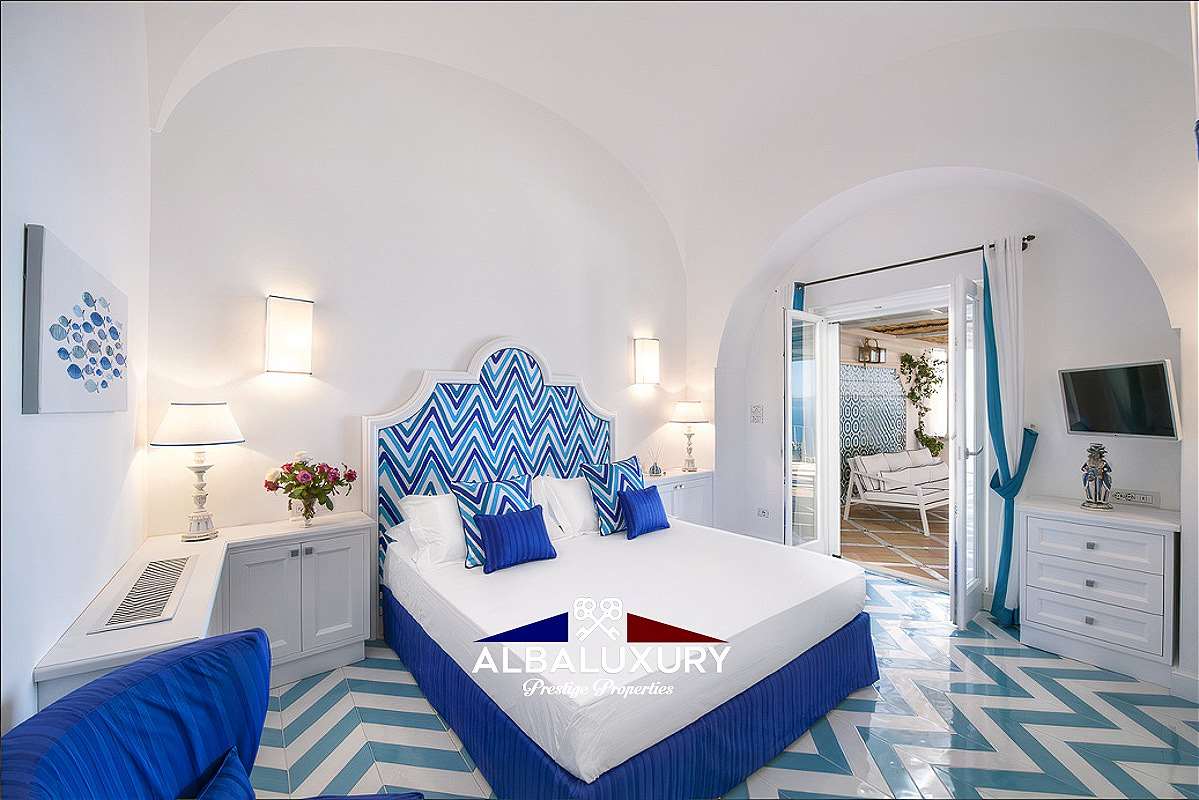 Villa Via Croce, Italia, 150 m² - foto 8