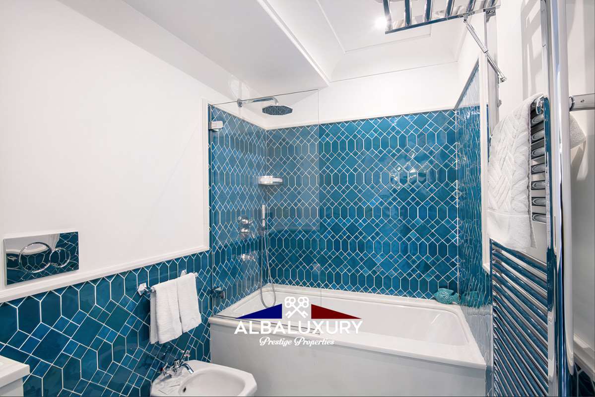 Villa Via Croce, Italia, 150 m² - foto 12