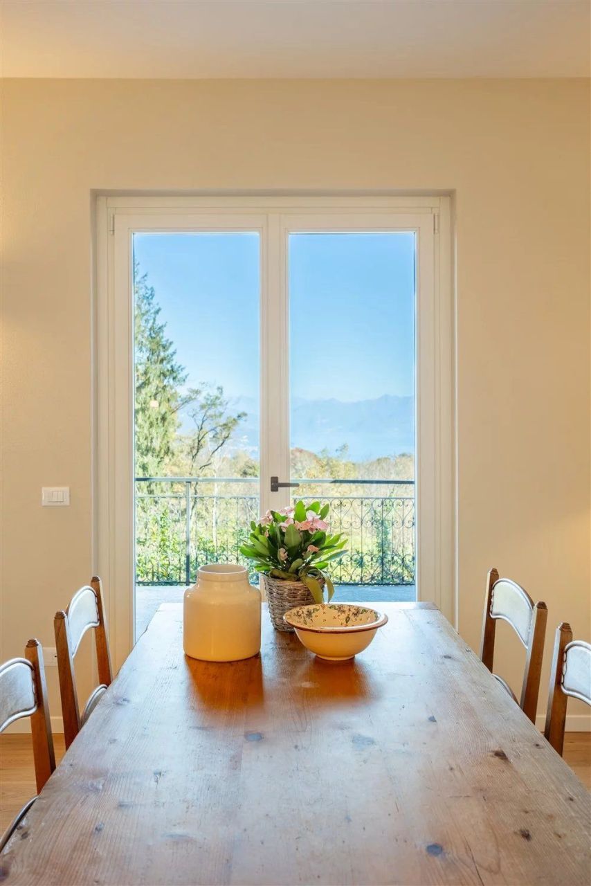 Villa à Stresa, Italie, 330 m² - image 7