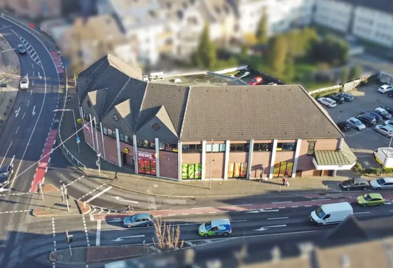 Commercial property in Ratingen, Germany, 1 539 m² - picture 2