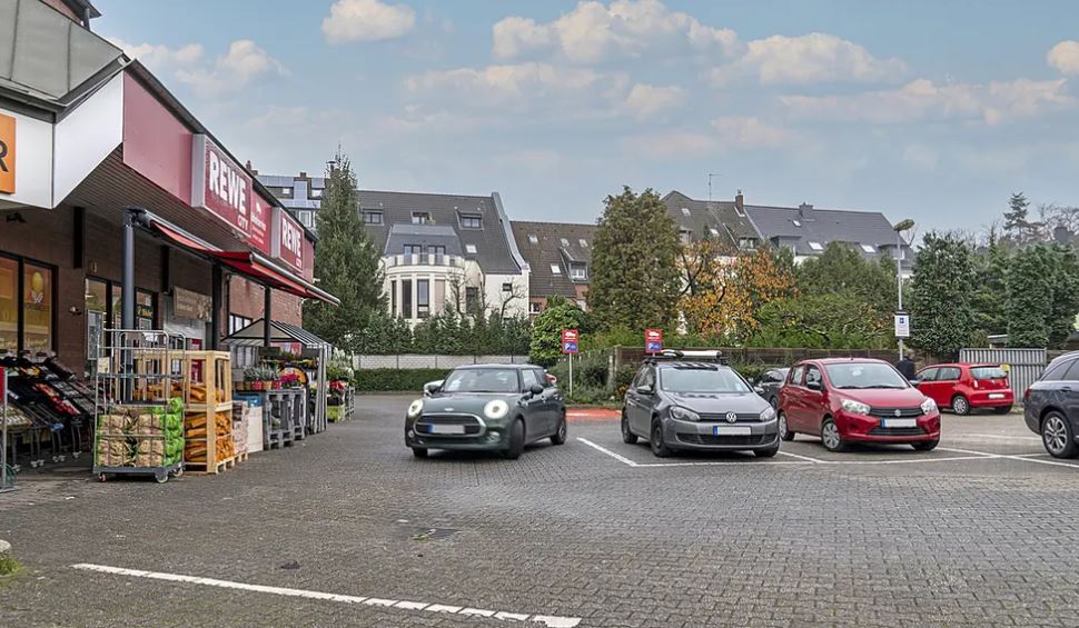 Commercial property in Ratingen, Germany, 1 539 m² - picture 4