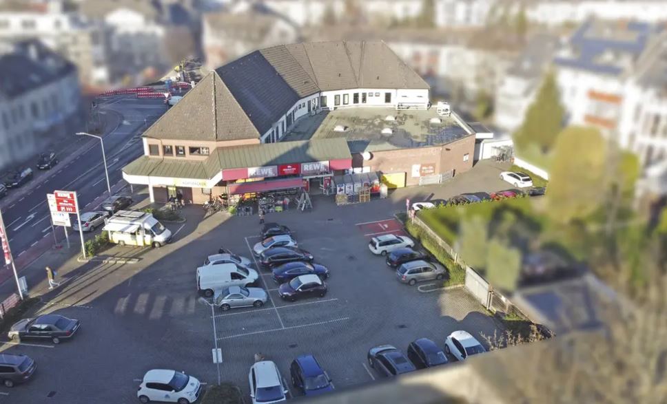 Commercial property in Ratingen, Germany, 1 539 m² - picture 3