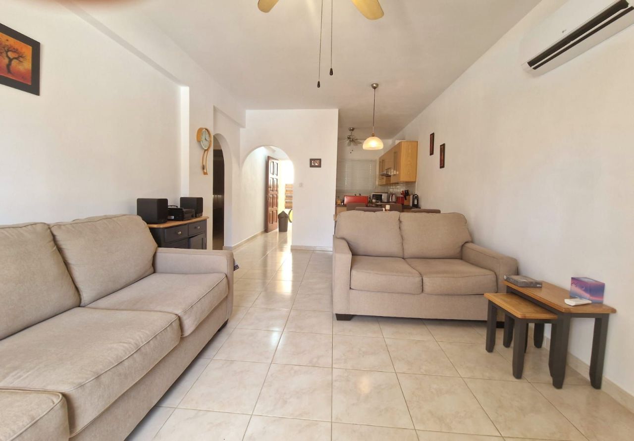 Appartamento a Paphos, Cipro, 89 m² - foto 12