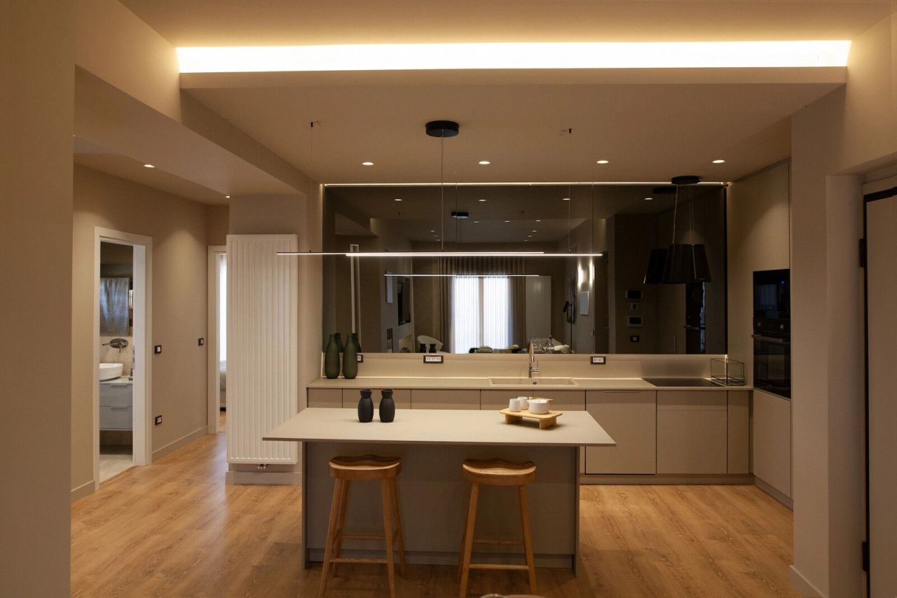 Flat in Athens, Greece, 115 m² - picture 1