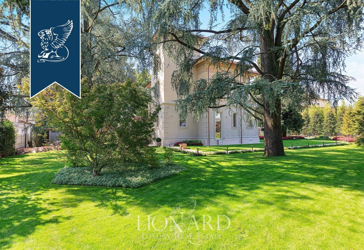 Villa in Milan, Italy, 900 m² - picture 13