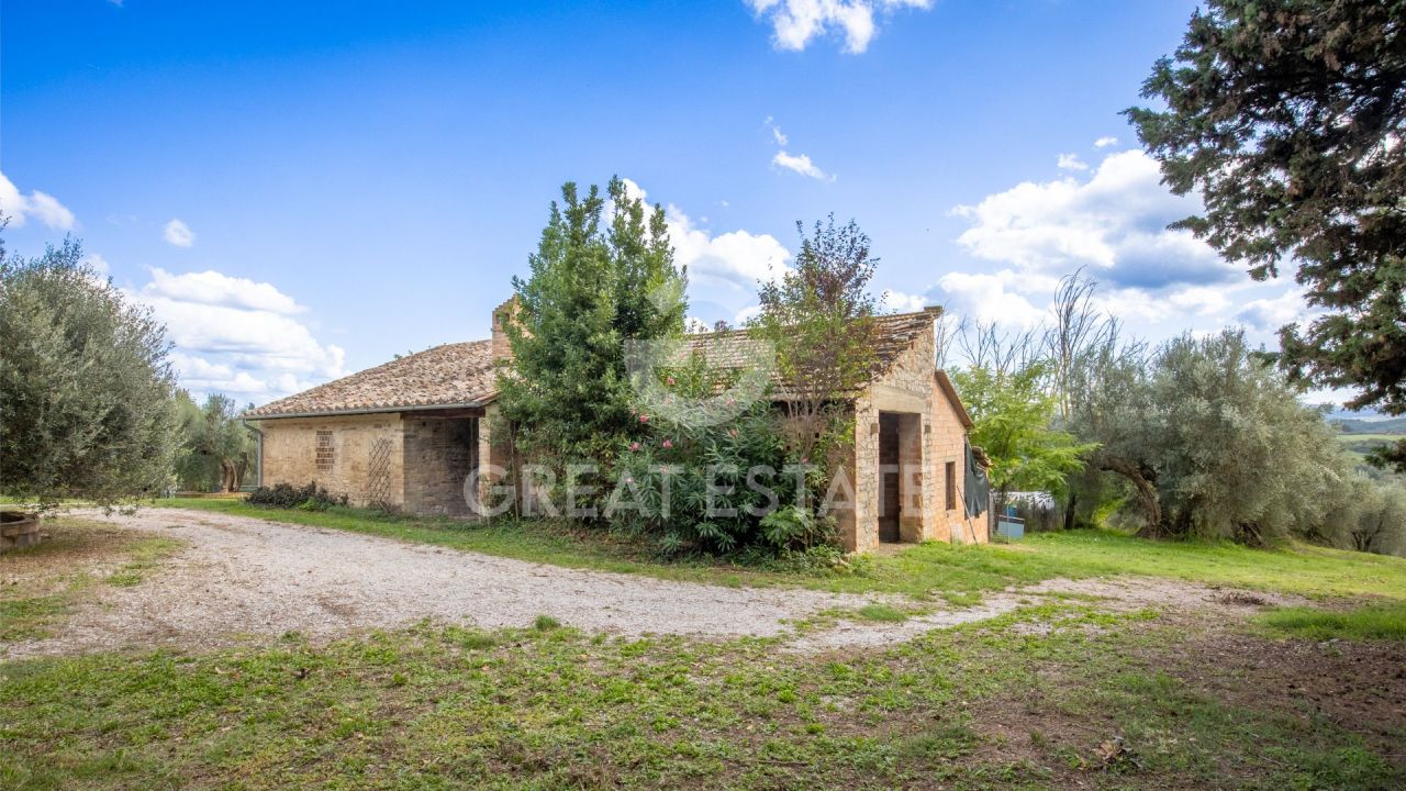 House in Marsciano, Italy, 749.5 m² - picture 9