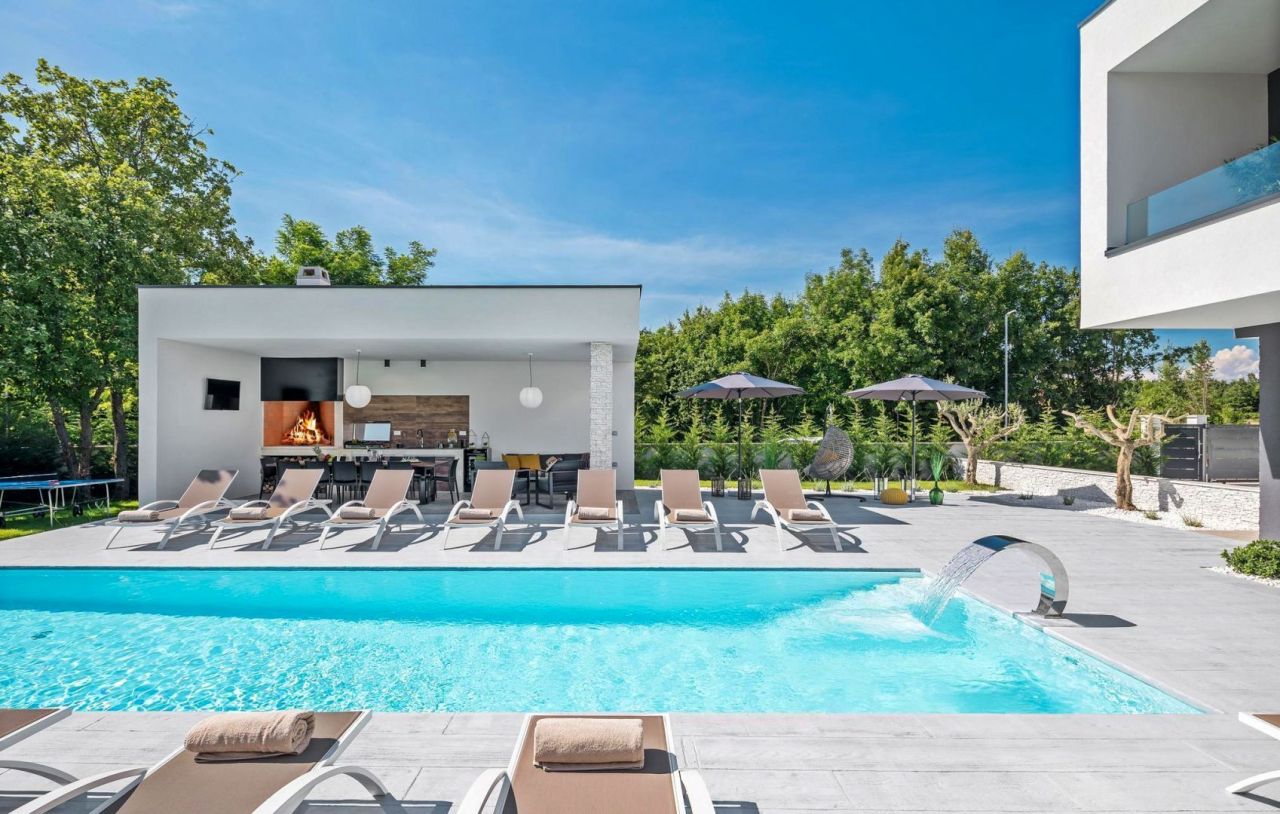 Villa en Rovinj, Croacia, 308 m² - imagen 3