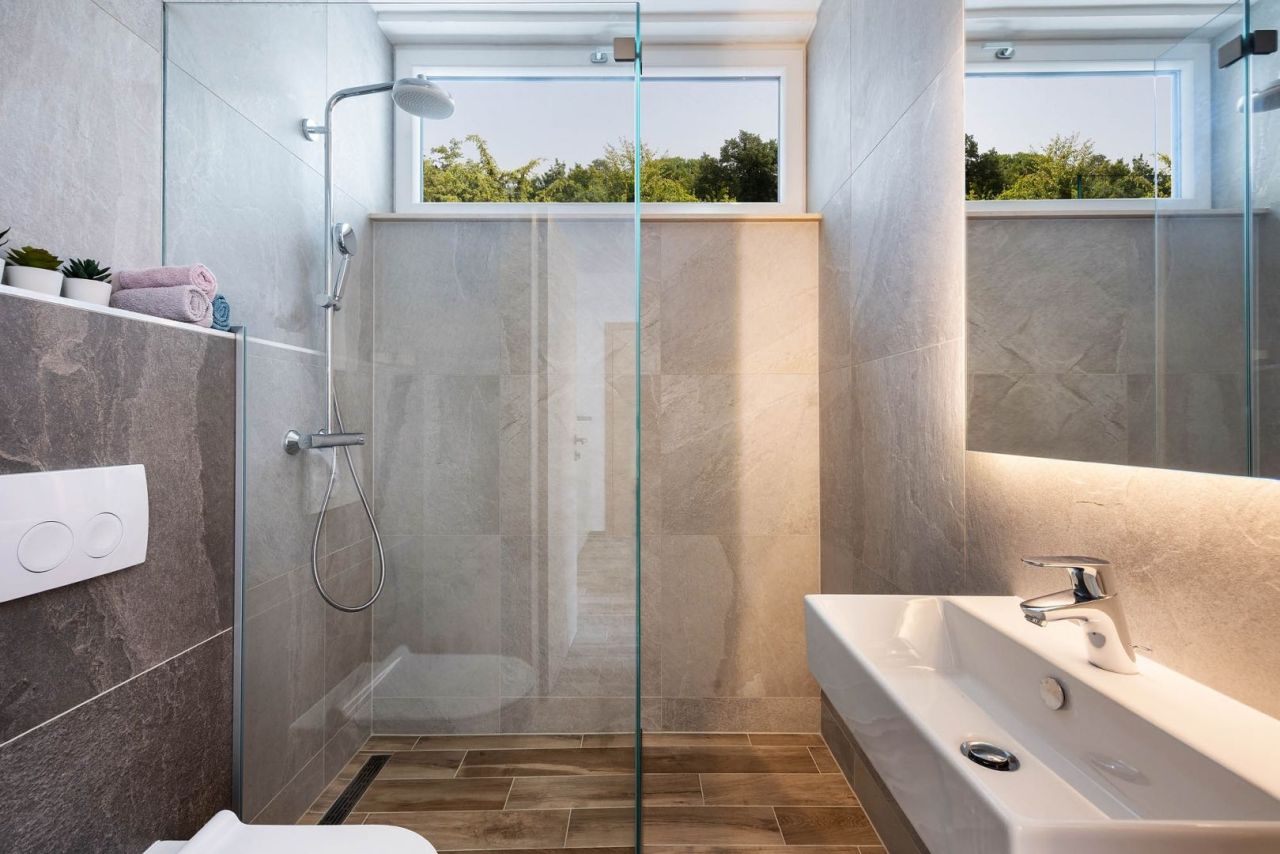 Villa on Krk, Croatia, 210 m² - picture 11