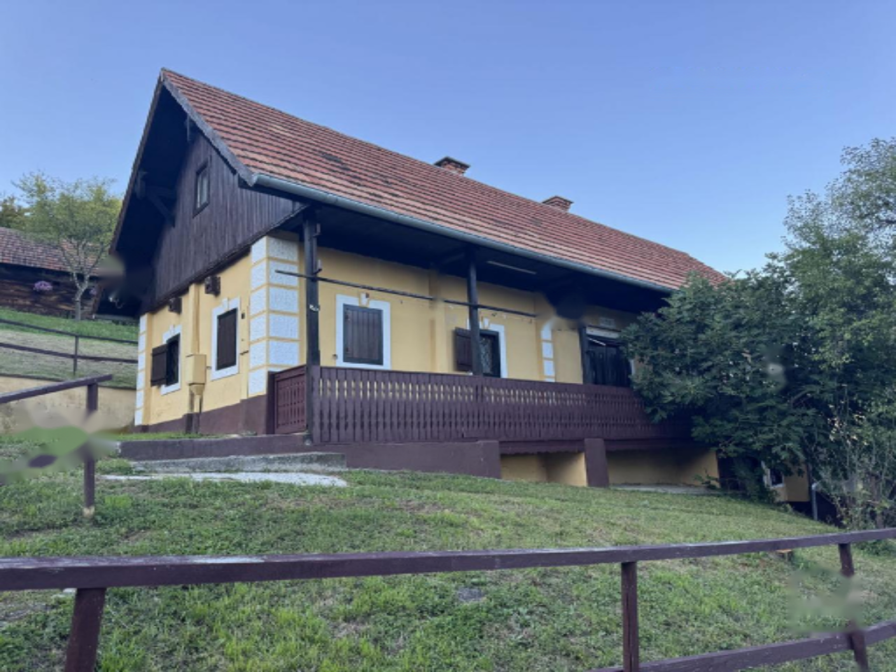 Casa a Brežice, Slovenia, 118 m² - foto 1