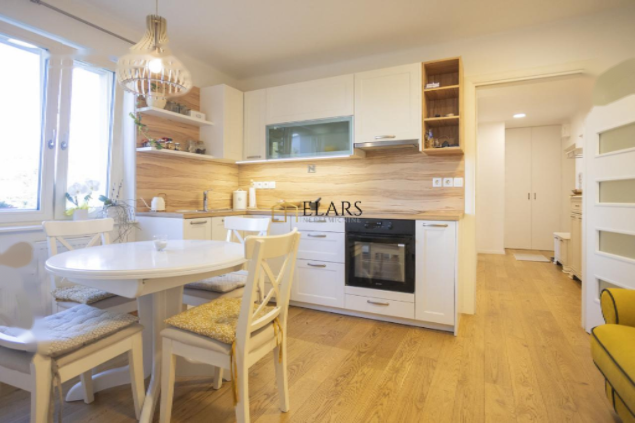 Flat in Ljubljana, Slovenia, 44 m² - picture 1