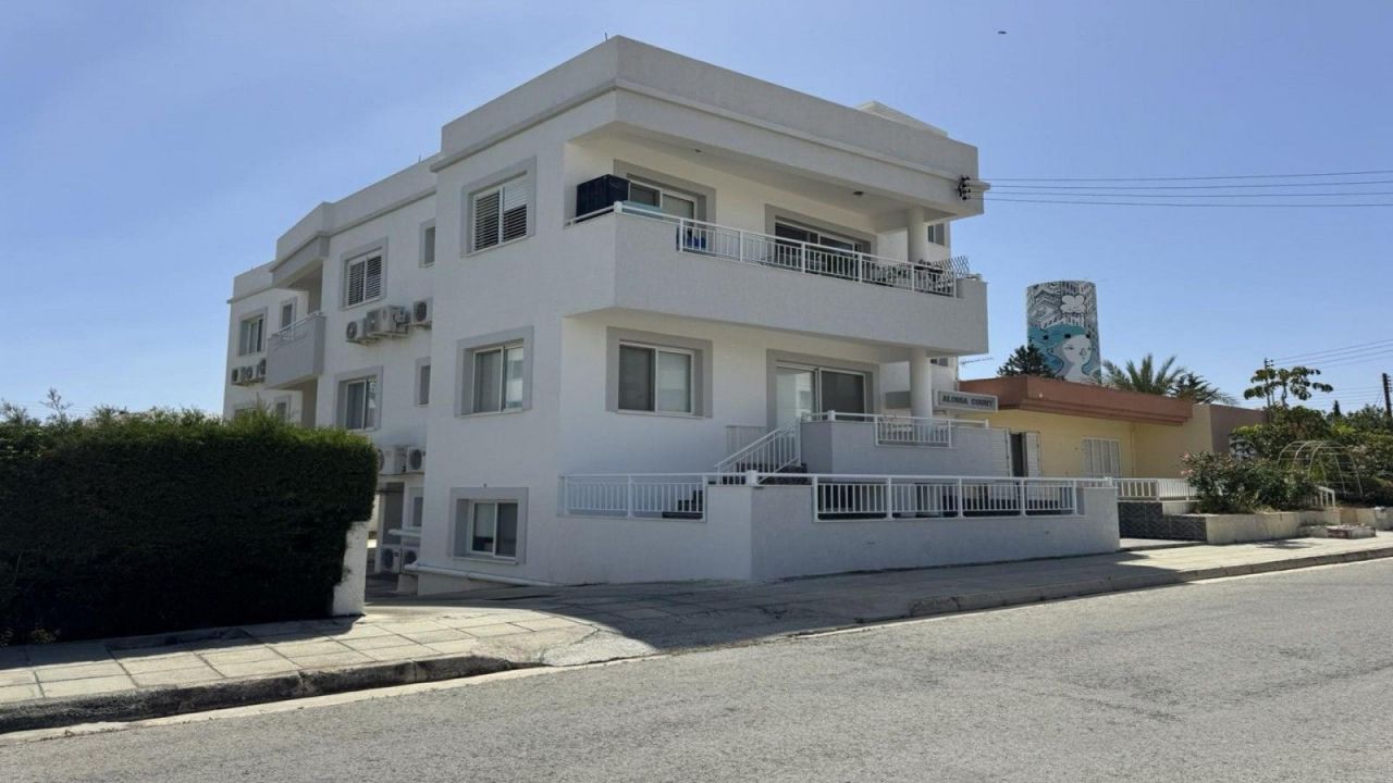 Apartamento en Pafos, Chipre, 71 m² - imagen 1