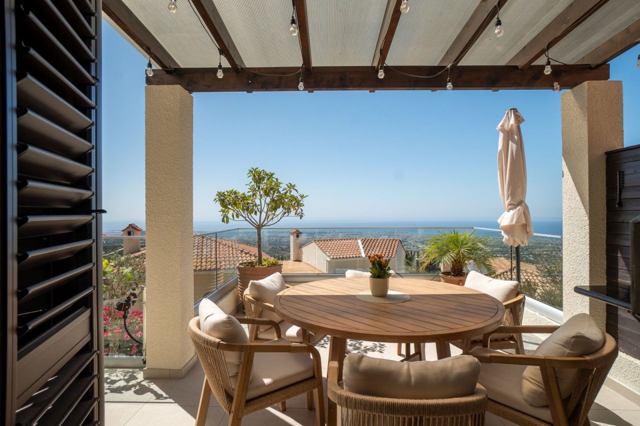 Villa in Paphos, Cyprus, 156 m² - picture 1