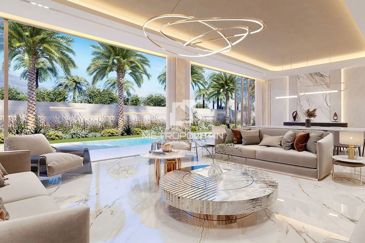 Townhouse in Dubai, UAE, 331 m² - picture 1
