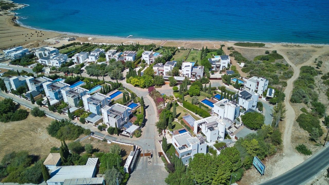Villa a Paphos, Cipro, 288 m² - foto 2