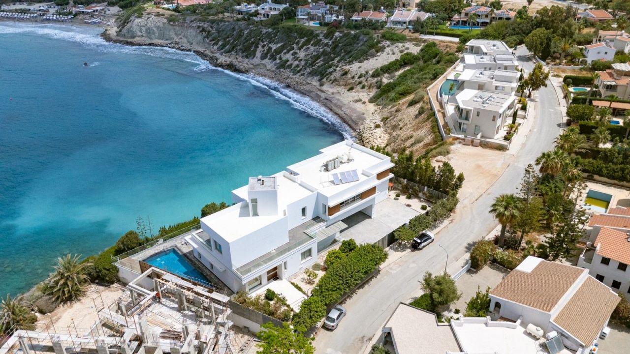 Villa in Paphos, Cyprus, 800 m² - picture 2