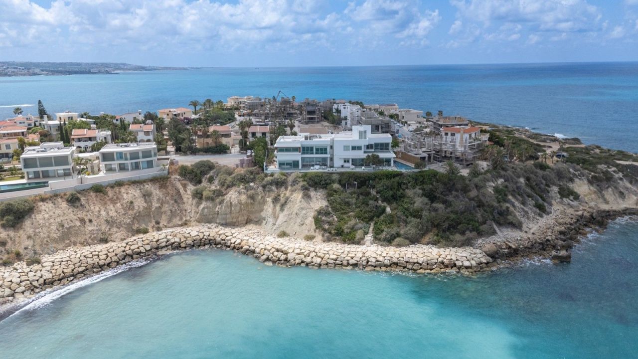 Villa in Paphos, Cyprus, 800 m² - picture 4