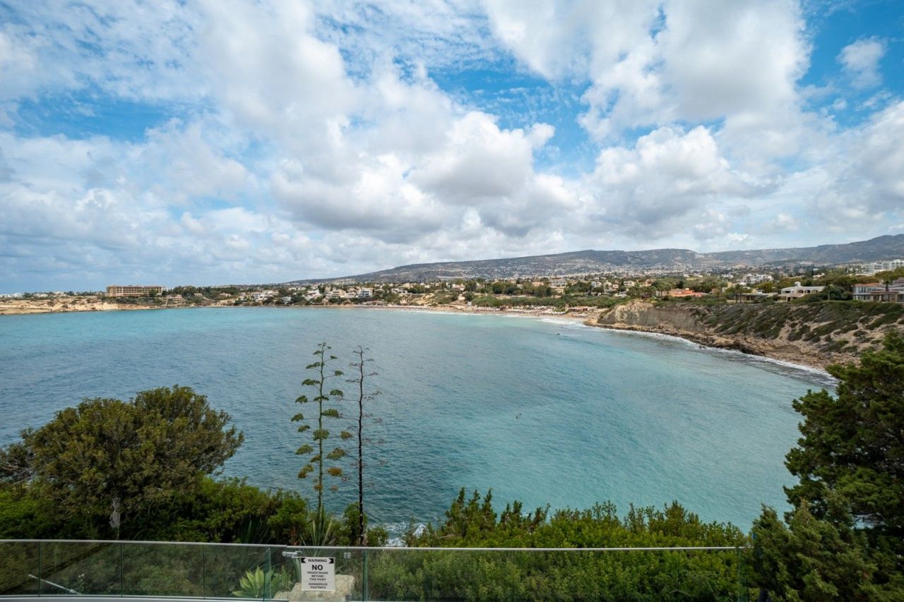 Villa in Paphos, Cyprus, 800 m² - picture 5