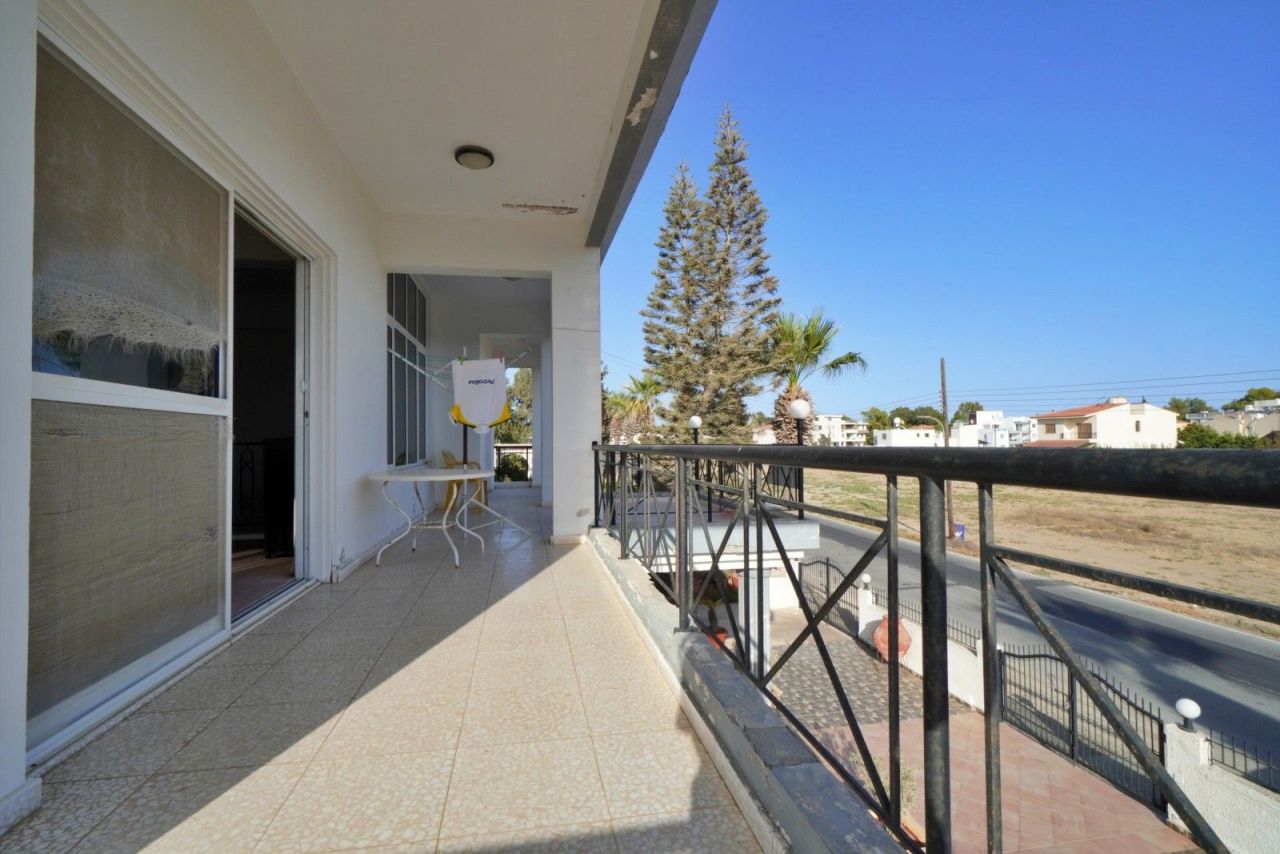 Villa in Larnaca, Cyprus, 307 m² - picture 7