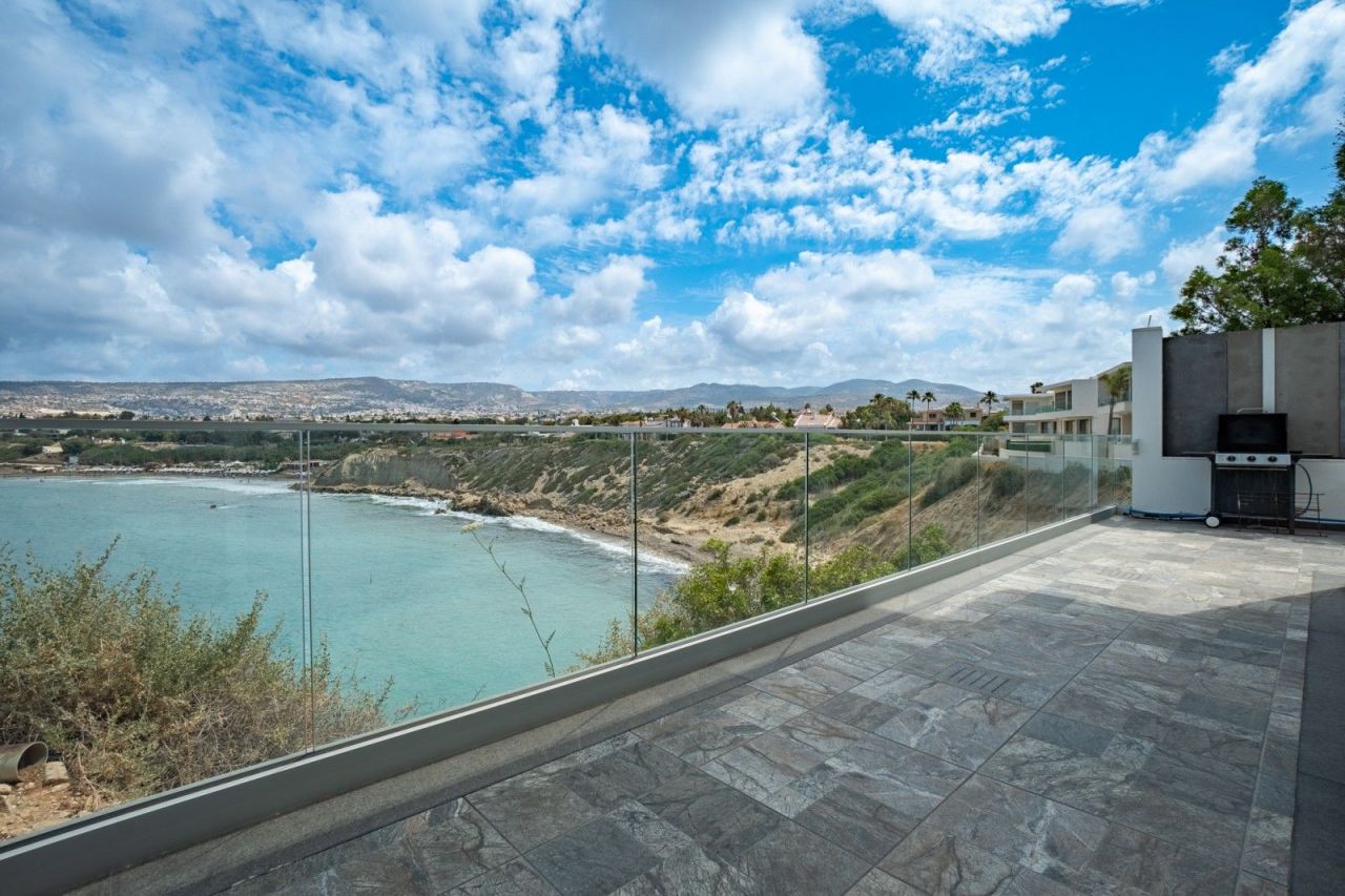 Villa in Paphos, Cyprus, 800 m² - picture 8