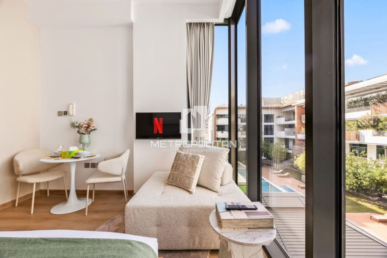 Apartment in Dubai, UAE, 29 m² - picture 5