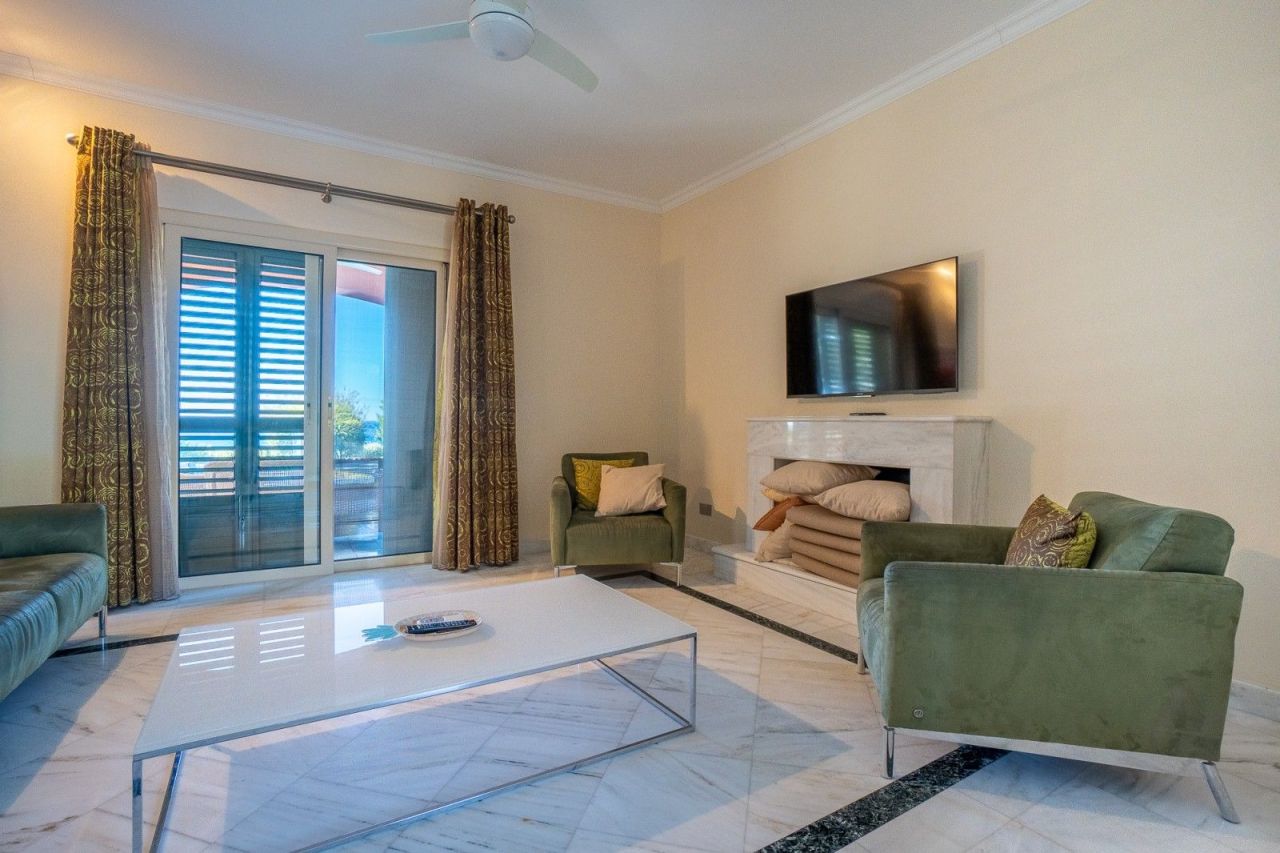 Villa en Pafos, Chipre, 280 m² - imagen 10