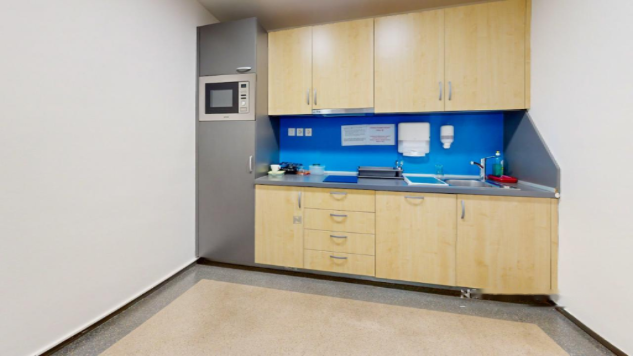 Bureau à Ljubljana, Slovénie, 608 m² - image 5