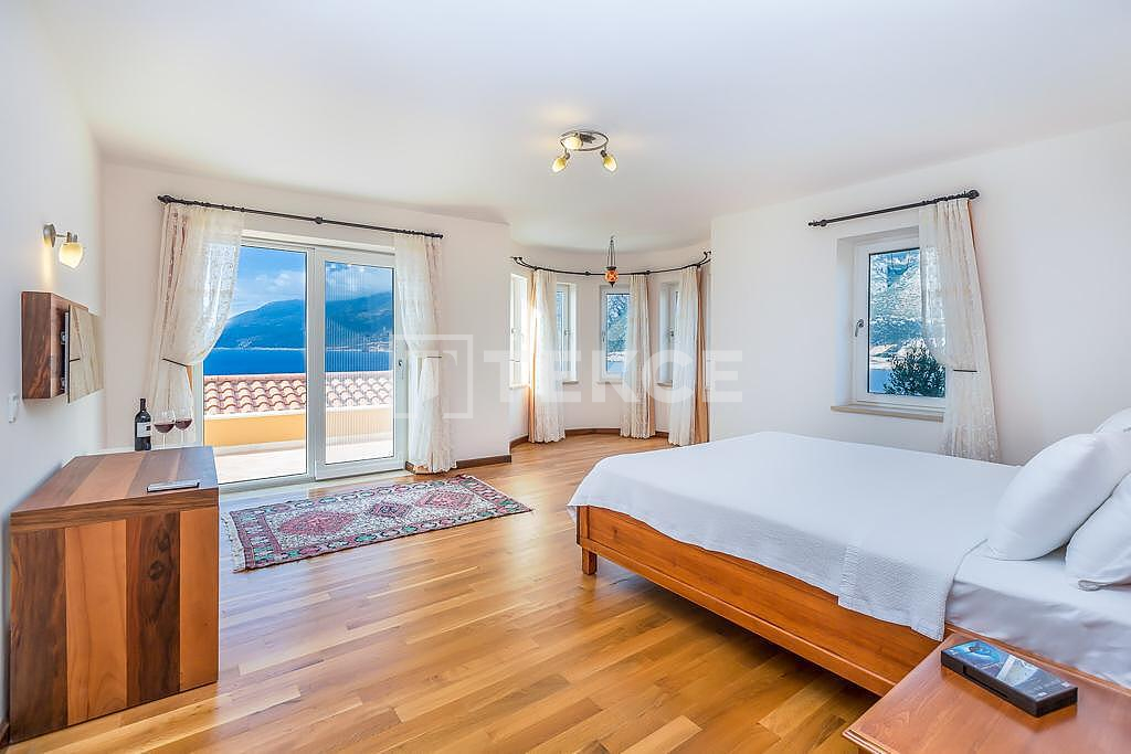 Villa in Kaş, Turkey, 600 m² - picture 17