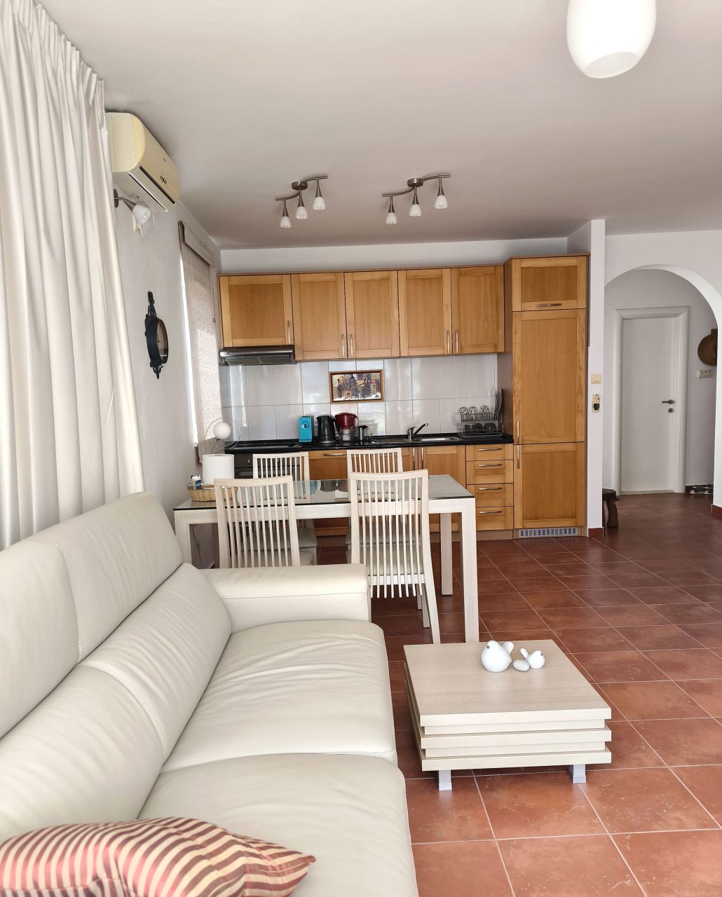 Apartment in Kotor, Montenegro, 76 m² - picture 6