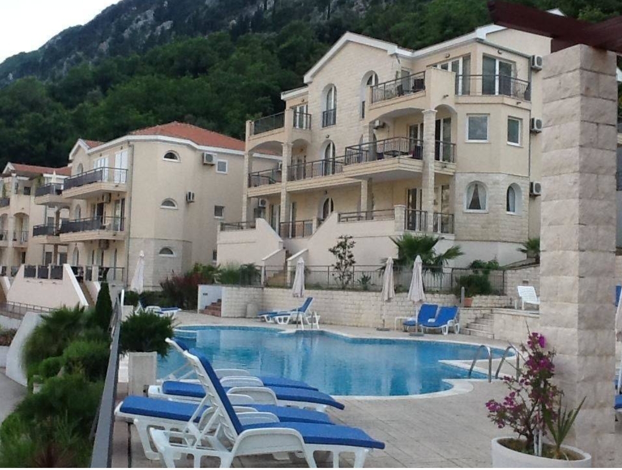 Apartment in Kotor, Montenegro, 76 m² - picture 17