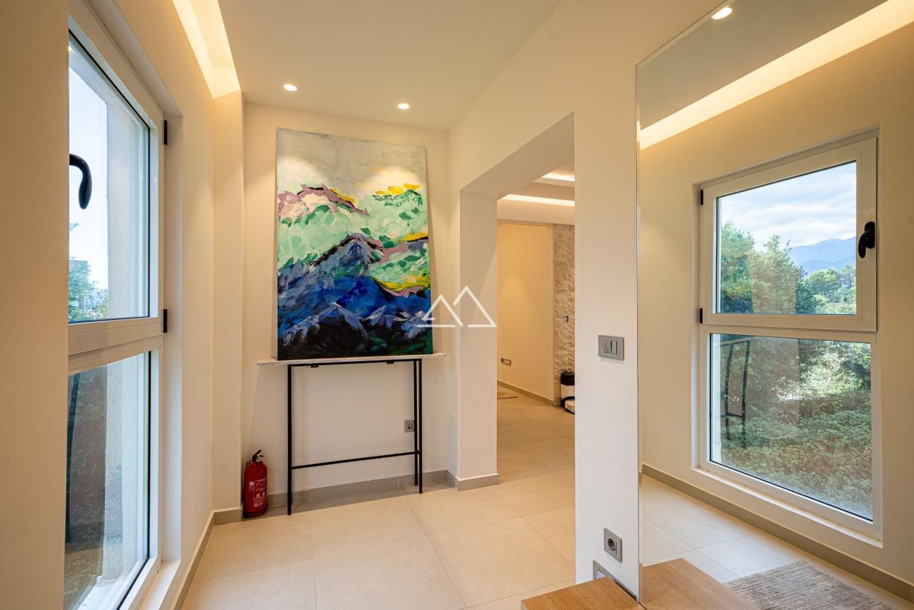 Appartamenti a Tivat, Montenegro, 122 m² - foto 12