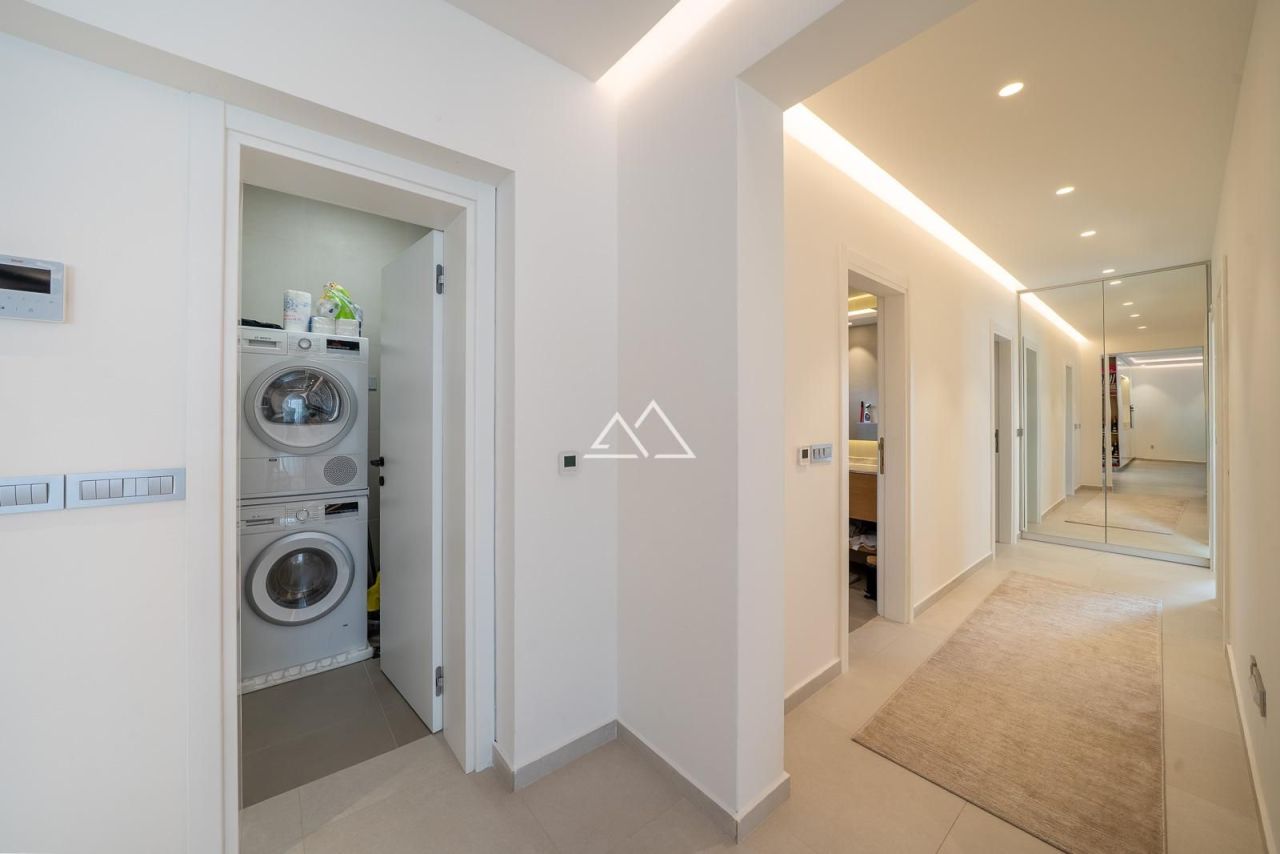 Appartamenti a Tivat, Montenegro, 122 m² - foto 13