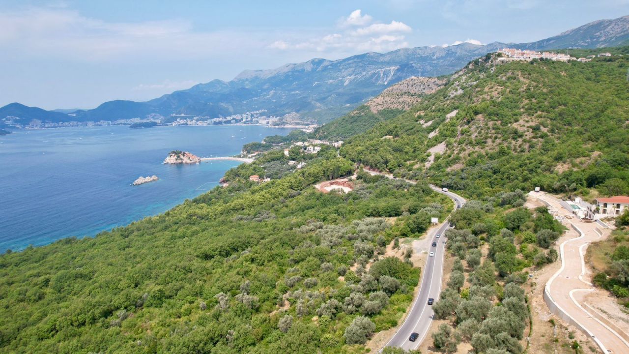 Land in Blizikuce, Montenegro, 2 682 m² - picture 5